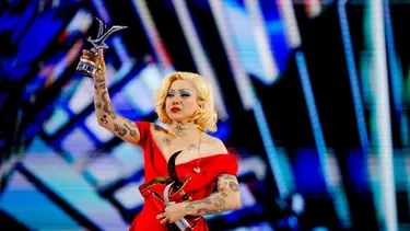 Festival de Viña del Mar “paga” su deuda con Mon Laferte y le otorga la Gaviota de Platino por su exitosa carrera