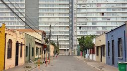 Los guetos verticales y la burbuja inmobiliaria en Estación Central
