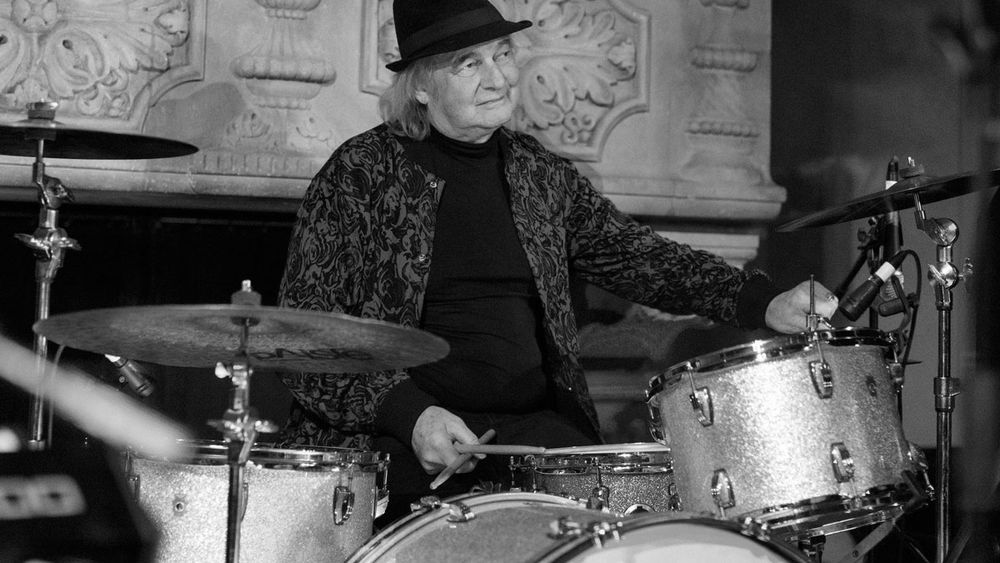 Jueves trágico: Se confirma la muerte de Alan White, eterno baterista de ‘Yes’