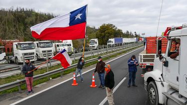 Paro camionero continúa y el Gobierno no descarta aplicar la Ley de Seguridad del Estado