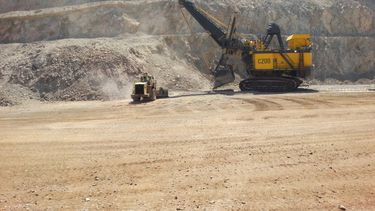 Bielorrusia interviene en pugna entre una de sus empresas estatales y Codelco