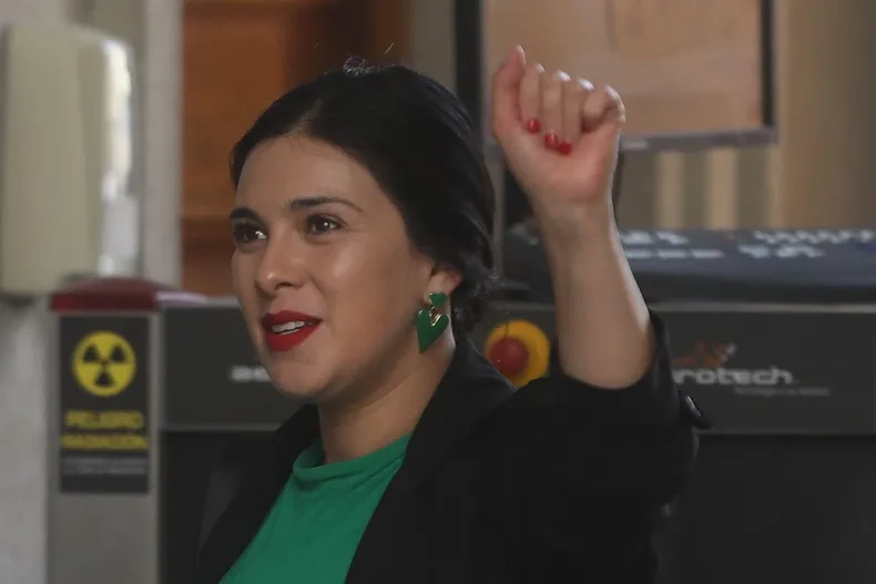 12794 kcariolachats.webp