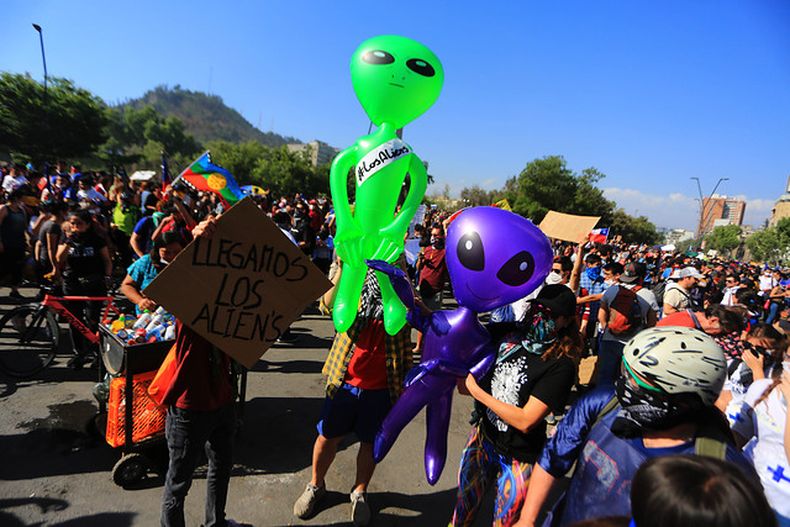 aliens.jpg