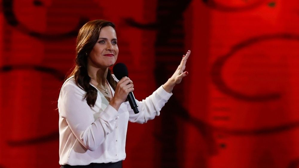 Orgullo chileno: Natalia Valdebenito anuncia su primera gira por Europa