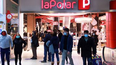 La Polar niega venta de ropa falsificada y asegura que ya envió antecedentes a Fiscalía
