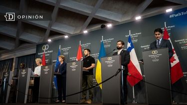 El Desconcierto | cumbre por la paz.jpg