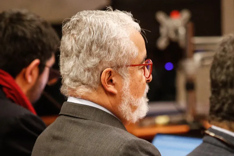 los 9 argumentos que llevaron a mantener en prision a luis hermosilla  de la afectacion a la fe publica al peligro para la seguridad de la sociedad.webp