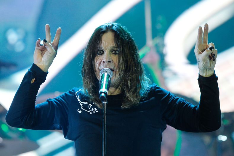 19882 funeral ozzy osbouene.jpg