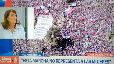 Indignación en RRSS por invitadas al panel femenino de Mesa Central