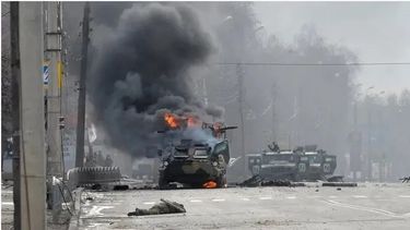 Rusia dice que sus fuerzas avanzaron 11 kilómetros más al interior de Ucrania