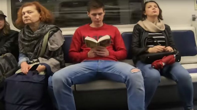 manspreading rusia 367820 1.jpg
