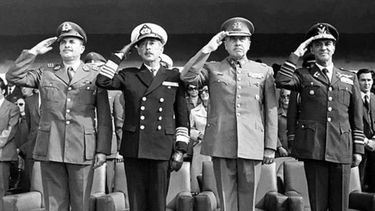 En plena conmemoración del 11 de septiembre: Corte permite retratos de jefes de la dictadura