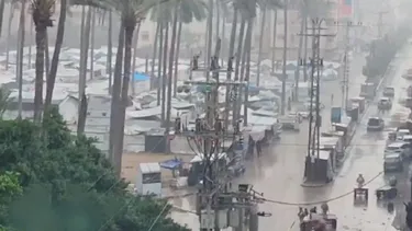 Ahora la naturaleza se ensaña con la Franja de Gaza: Fuertes lluvias, viento e inundaciones en carpas de desplazados
