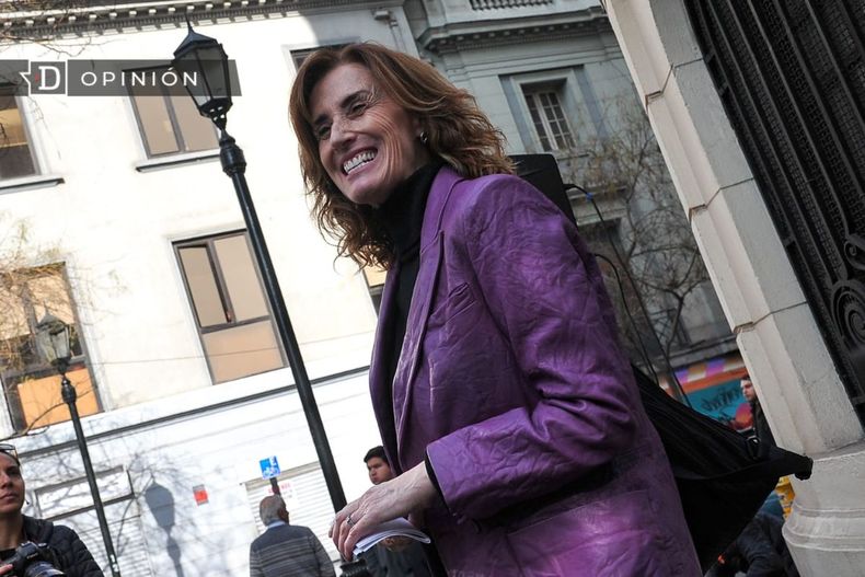 5254 imagen de marcela cubillos sonriendo.jpg