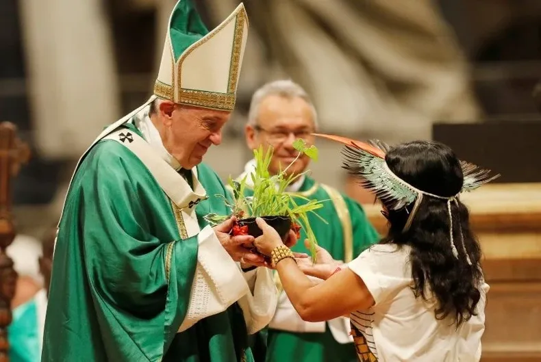 22833 sinodo amazonico ofrenda.webp