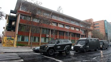 Dos menores atacadas con arma blanca en sus colegios: Caso de Darío Salas y Tierra Amarilla