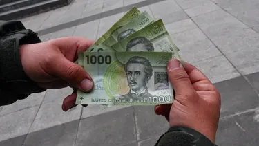 Economista Salvador Valdés advierte a clase media por acuerdo en pensiones: “Error pensar que es gratis”