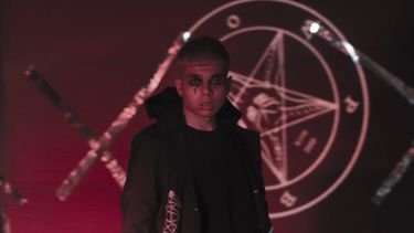 Gianluca celebra Halloween y se encuentra con sus demonios internos con el lanzamiento del video de Lucifer