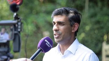 Rishi Sunak se transforma en el líder conservador y próximo primer ministro británico