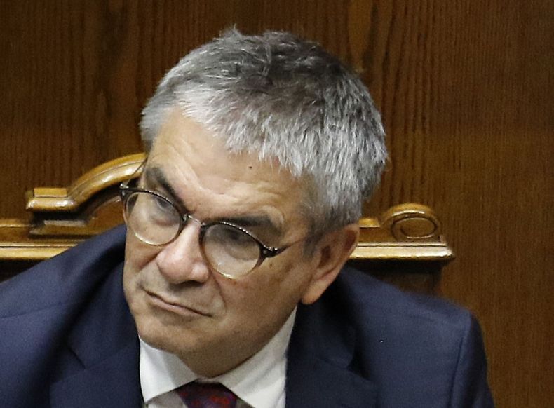 Mario Marcel otra.jpg