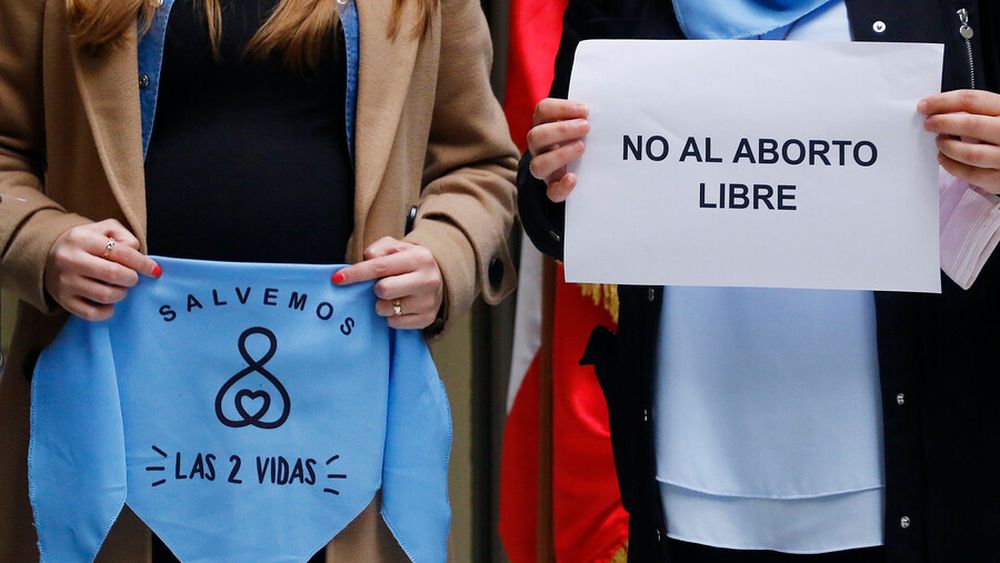 Consejo Constitucional discutirá derecho del no nacido: Propuesta alcanzó 10.000 votos