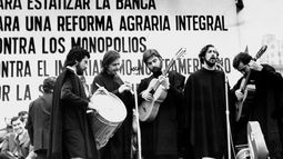 Solo nos queda la sedición: Cuando Quilapayún le cantó a Sergio Onofre Jarpa