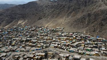 Zoom a los campamentos en Chile revela nueva tendencia de asentamientos de sobre 1.000 hogares