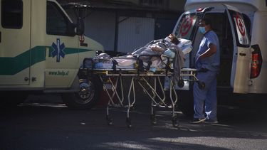 Maipú y Recoleta aparecen entre comunas con más casos activos de COVID-19 según informe del Minsal