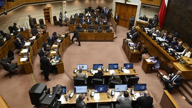 Consumo de drogas en autoridades: Ley obligaría a presentar examen médico antes de asumir el cargo