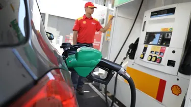 Valor de los combustibles desde este jueves 26 de febrero: Alza de parafina para primeros días de marzo y vuelta a clases