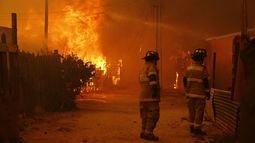 Resumen nacional de incendios forestales: 10 Alerta Roja vigente y 19 siniestros en combate