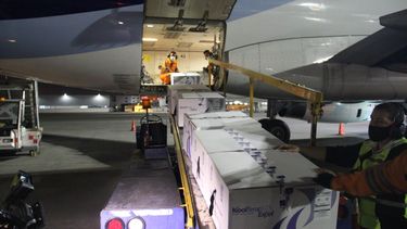 Ecuador recibió donación de 20.000 dosis de vacunas Sinovac de Chile