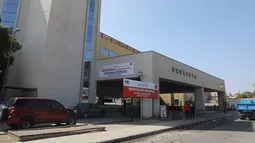 Madre era jefa en hospital donde su hijo trabajaba como médico: Deberá devolver $8 millones por no informar parentesco