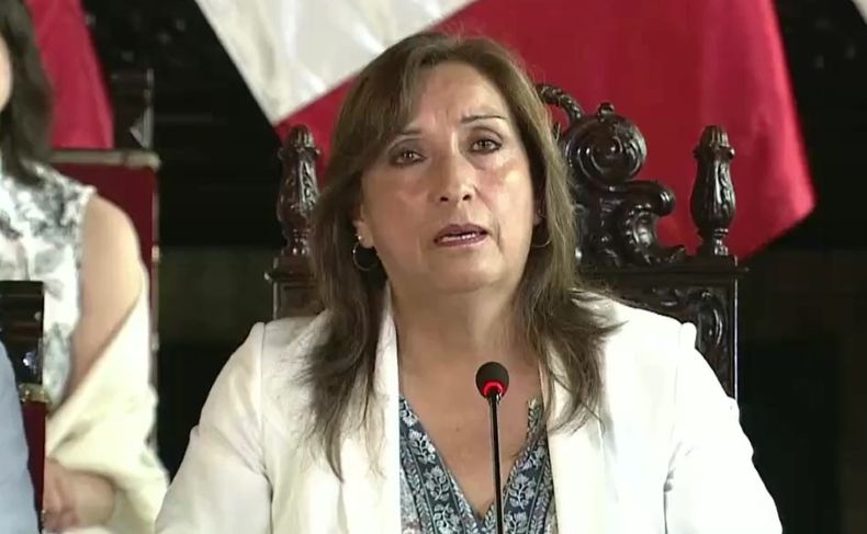 Dina Boluarte 1.jpg