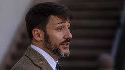 Pardow anuncia proyecto para triplicar cobertura de subsidios ante aumento de tarifas eléctricas