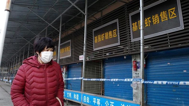 Mercado_de_mariscos_de_Wuhan_cerrado_tras_detectarse_ahi_por_primera_vez_el_Nuevo_Coronavirus_.jpg