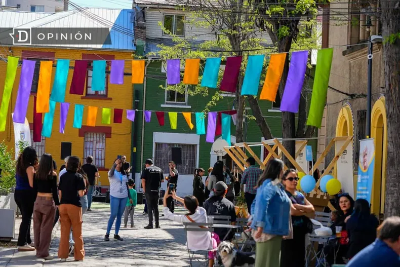 26993 mercadito las telas.webp