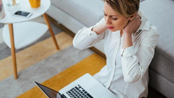 ¿Sientes dolores musculares y viscerales? Podrías estar atravesando un cuadro de estrés laboral