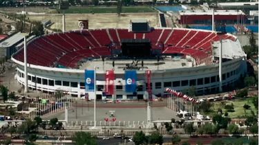 Tragedia tras show de Iron Maiden: Trabajador que desmontaba escenario muere al caer desde altura