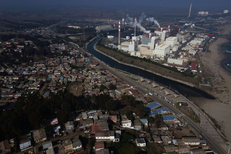 Actividad industrial en la Bahía de Quintero.&nbsp;