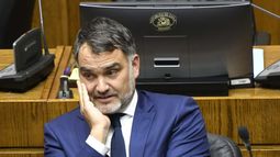 Ley corta de isapres tensiona el debate a días de entrada en vigencia de fallo judicial