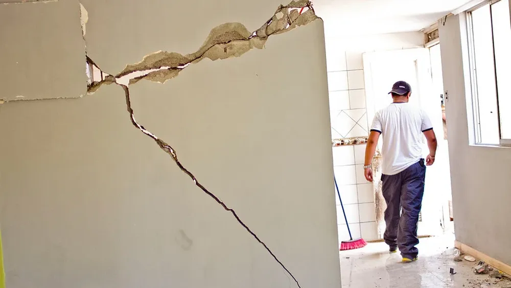 Casa quedó casi inhabitable tras sismo de 6,7 en Coquimbo en 2019: Dueño demandó a inmobiliaria que pagará $90 millones