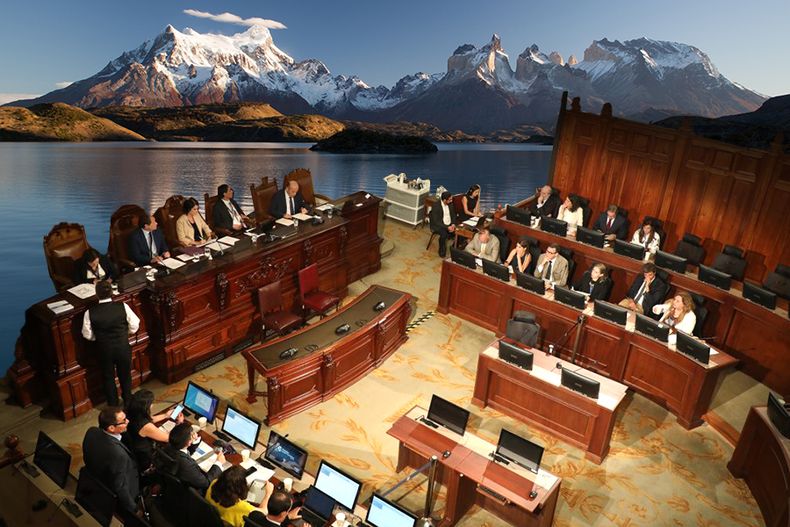 Constitucion y naturaleza.jpg