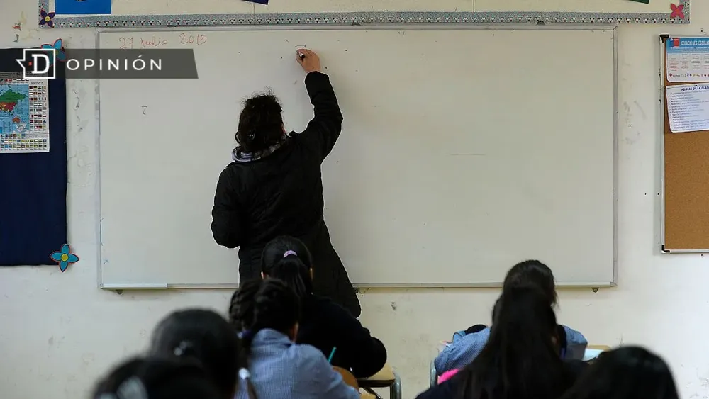 La educación pública no necesita más “expertos”, necesita personas que conozcan la realidad