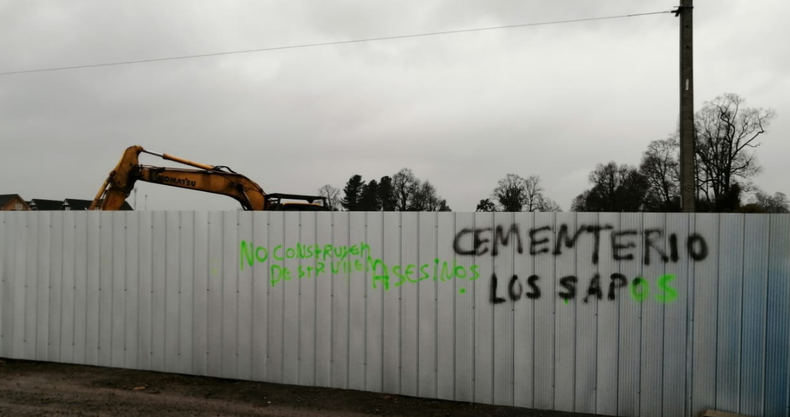 Destruccion de Humedal Los sapos en Osorno.png