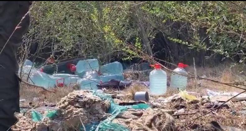 carabineros confirmo que bidones encontrados en coronel contenian alcohol gel e1676985536710.jpg