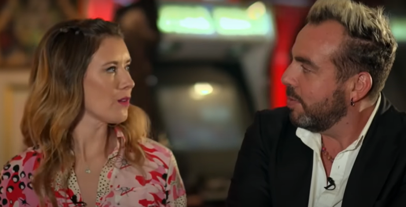 Carla Jara y Francisco Kaminski Captura CHV.png