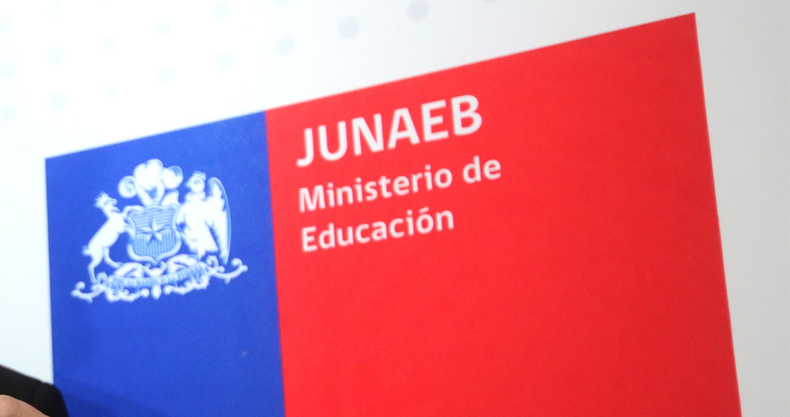 Fiscalía y Congreso investigarán presunto fraude de Junaeb.&nbsp;