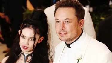 Por favor: La cantante Grimes suplica a Elon Musk atender complejo estado de salud de hijo en común