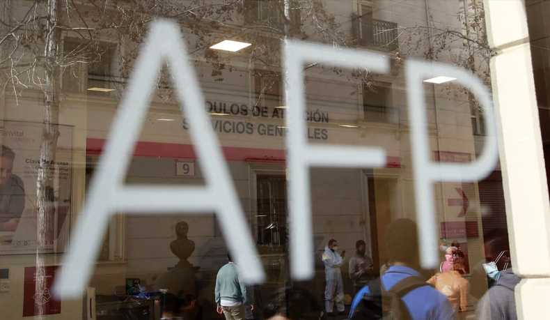 PDG evalúa nueva propuesta para retirar 10% de AFP ante crisis por desempleo.&nbsp;